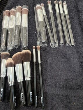 Black Makeup Brush Set with Silver Ferrules